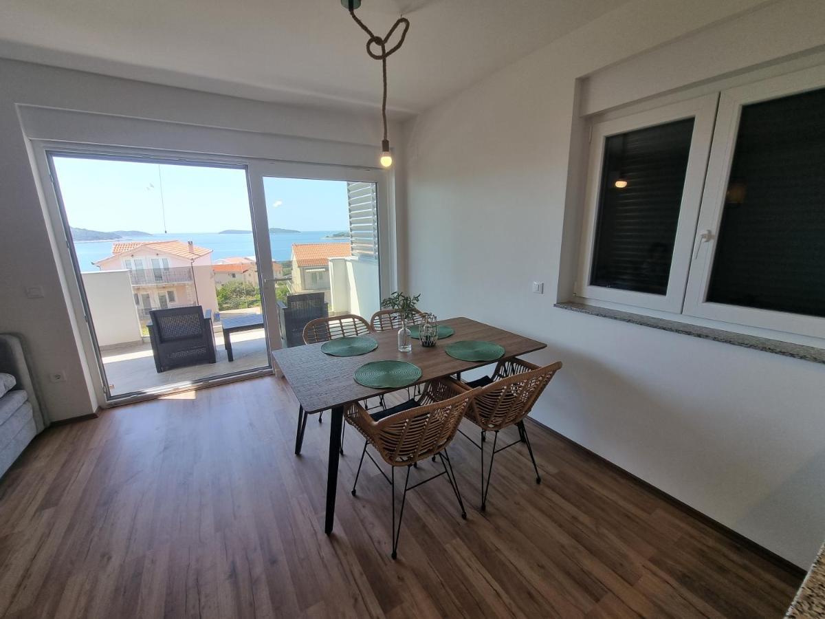 Sea View Apartment Rogoznica  Eksteriør billede